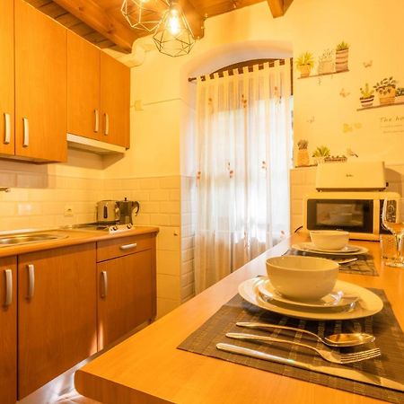 Apartamento Patio Andaluz En Sevilla Ngoại thất bức ảnh