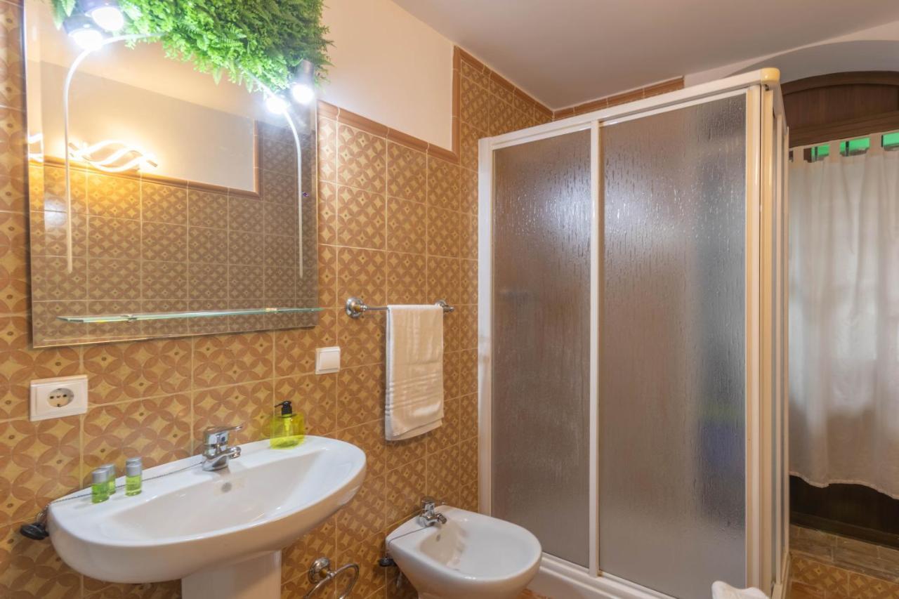 Apartamento Patio Andaluz En Sevilla Ngoại thất bức ảnh